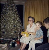 margie_j_d_xmas.jpg